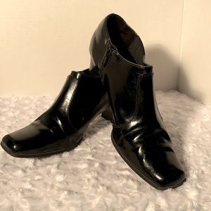 Like new booties
